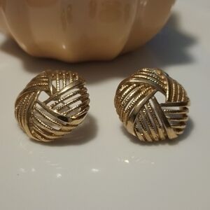 Gold tone octagonal Earrings